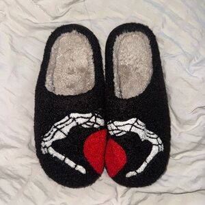Cozy Black Slippers with Heart Design